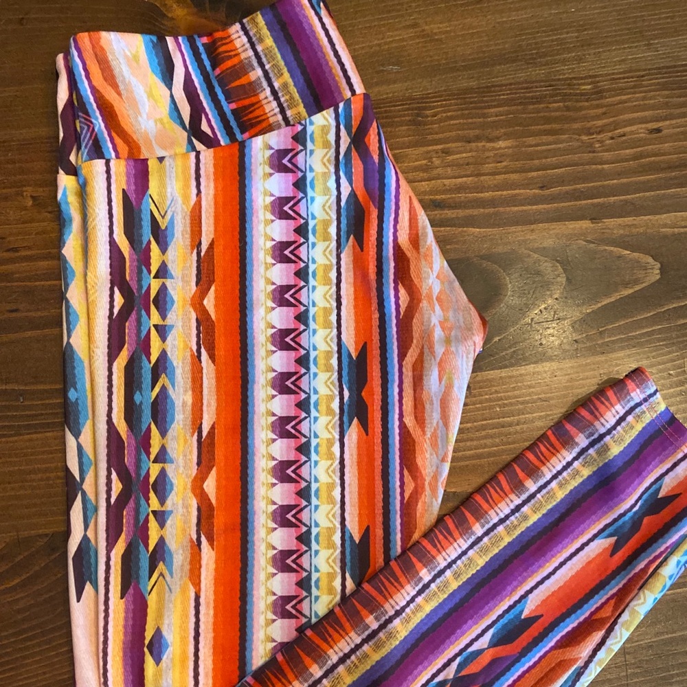 Onzie Tribal Print Leggings